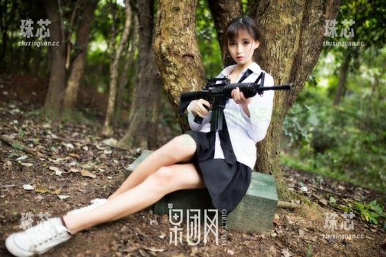 GIRLT果团网-甜Abby GIRLT果团网 - 没人告诉你,甜Abby的裸足蜂蜜写真就藏在这里!