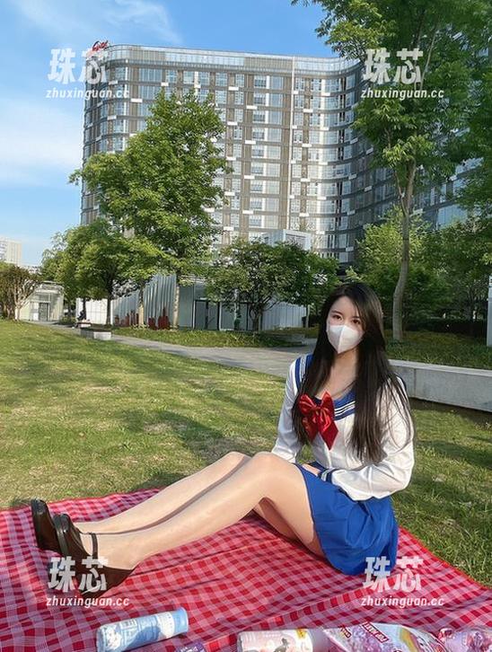 July芝岚 微密圈 - July芝岚写真合集:这个女孩和我印象中的完全不同。