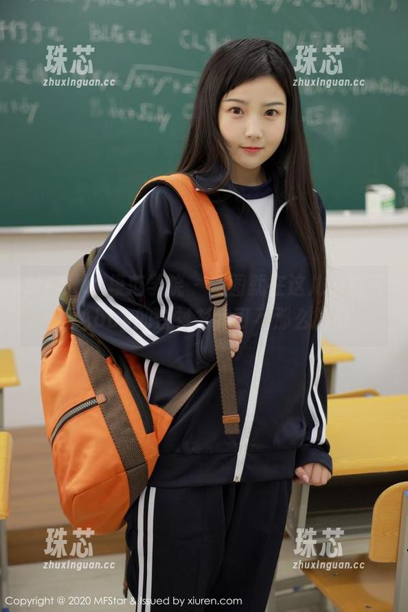 MFStar模范学院-白茹雪Abby MFStar模范学院 - 美图就在这儿,白茹雪Abby的白衬衫我可不那么简单