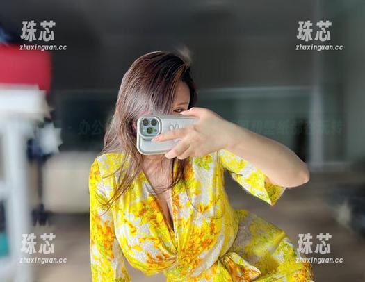 MIYA 微密圈 - 办公室不无趣,MIYA的原图和壁纸都在玩转!