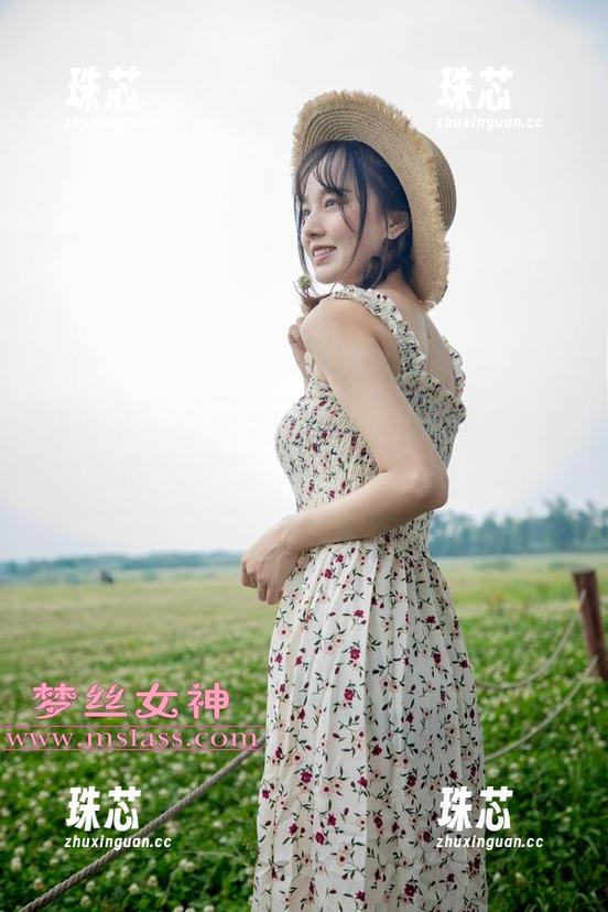 MSLASS梦丝女神-张灵儿 MSLASS梦丝女神 - 张灵儿的内衣合集,竟然是她的“春夏”访问卡?!