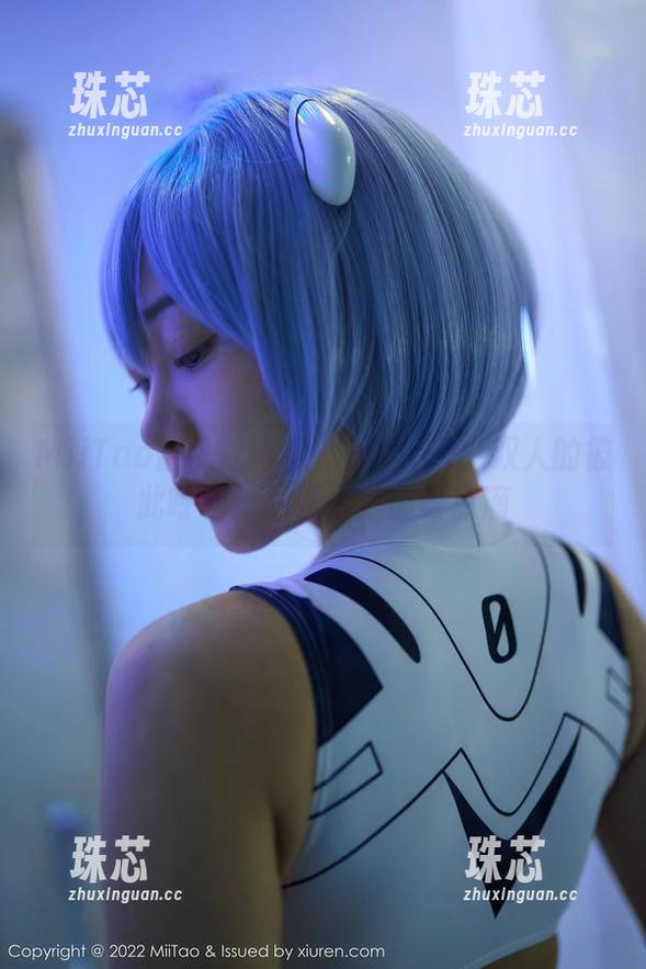 MiiTao蜜桃社-米琪MIKI MiiTao蜜桃社 - 看米琪MIKI:双人的彼此呼唤,写真中的那些点滴