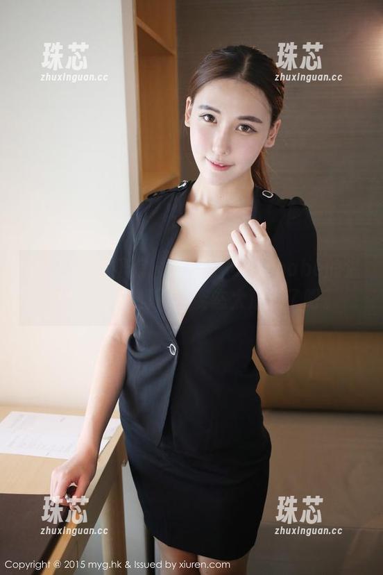 MyGirl美媛馆-糯美子MINIbabe MyGirl美媛馆 - 糯美子MINIbabe的温柔图包,哎呀,这姿态太治愈了吧。