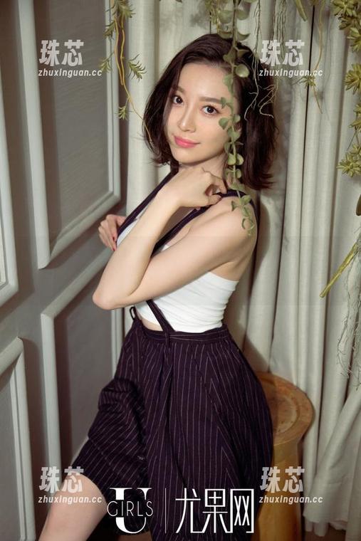 UGirls尤果网 - Abby金金的少女图集，地址就是：快来免费享用！