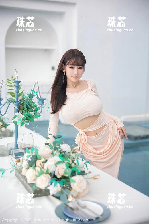 Xiuren秀人网-nancy小姿 Xiuren秀人网 - nancy小姿的新图:妹妹在阳台上偷懒?!