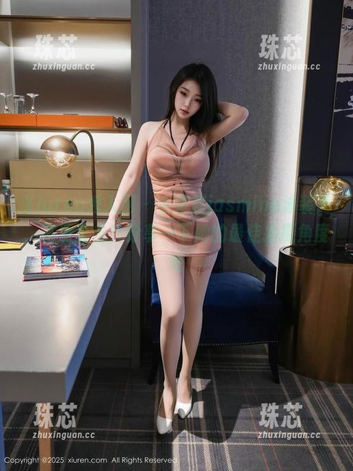 Xiuren秀人网-小茉莉jasmine Xiuren秀人网 - 小茉莉jasmine泳装秀,高清直击!分享一下她的最佳拍摄角度吧