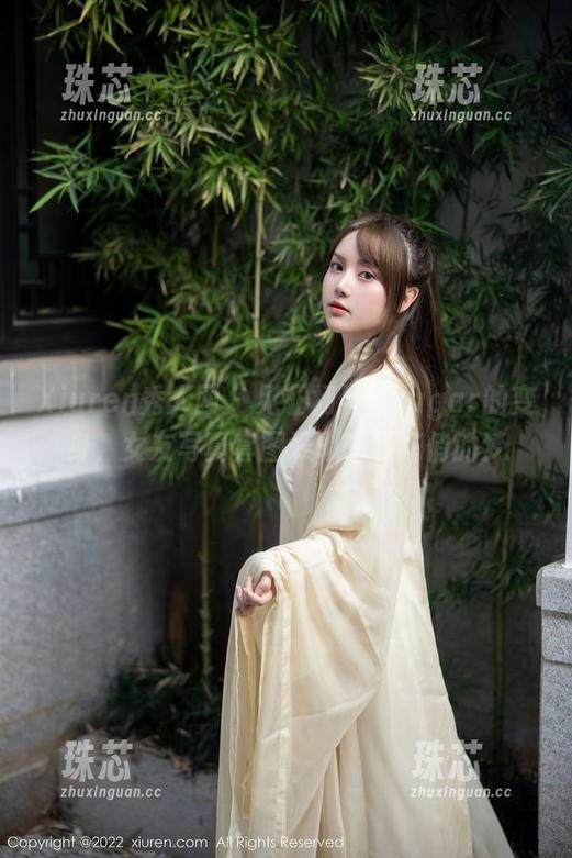 Xiuren秀人网-杨晨晨sugar Xiuren秀人网 - 见证杨晨晨sugar的变身,女友写真套图好似一场花俏的梦