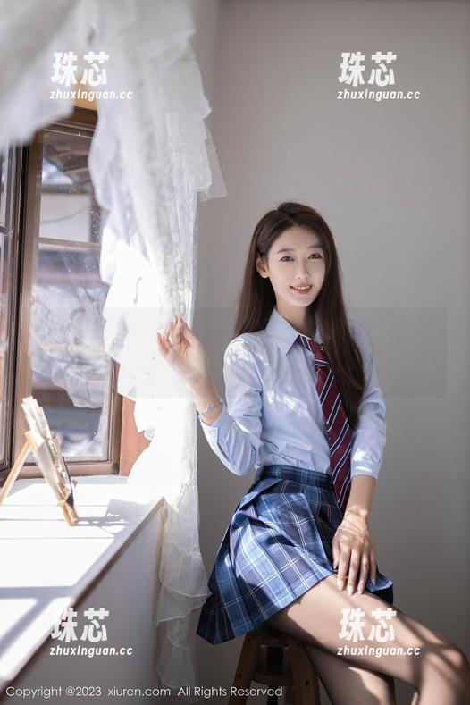 Xiuren秀人网 - 从此对“厨娘”这词有了些新的联想——谢林乐一！