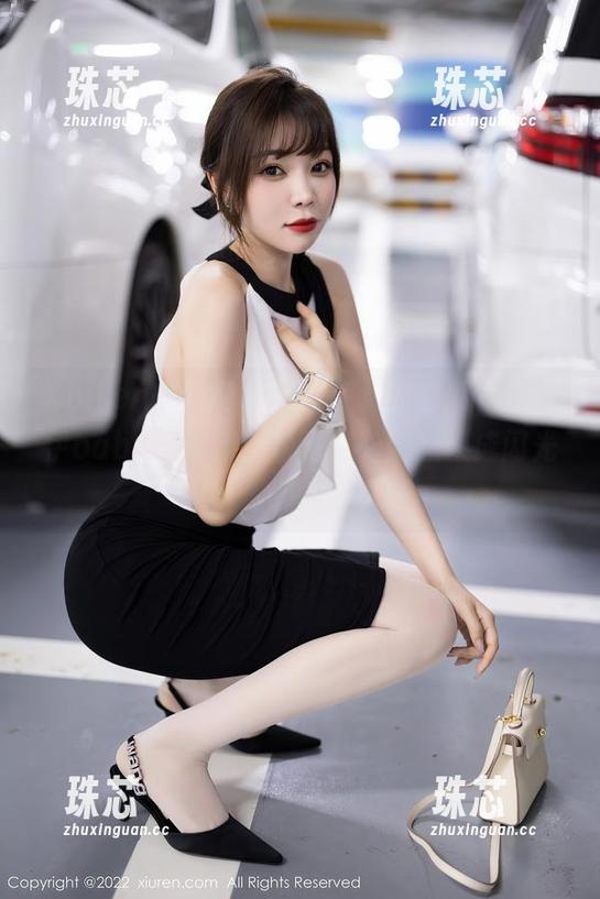 Xiuren秀人网 - 最新兔女郎图册，沫晓伊baby又来撩！看了备胎都想换成闪光灯！