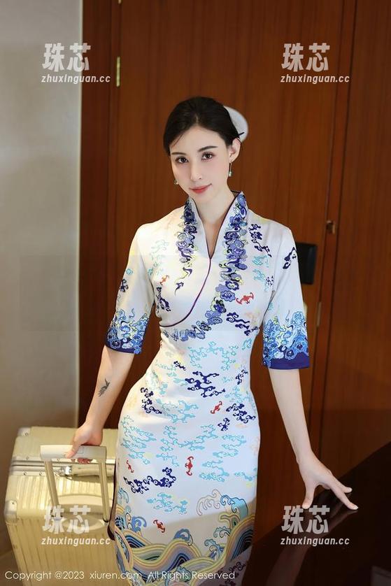 Xiuren秀人网 - 万圣节图集更新，陶喜乐_lele又把色彩搞得复杂了。