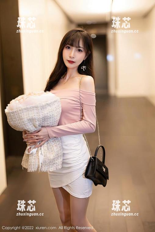 Xiuren秀人网-鱼子酱Fish Xiuren秀人网 - 一言不合就翻出鱼子酱Fish的模特合集——这图包里的姿势各有千秋。