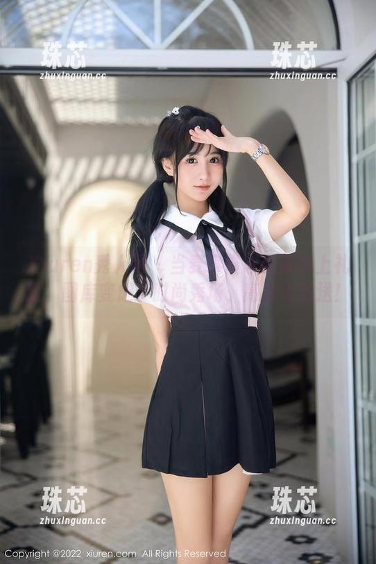 Xiuren秀人网-麦琪绫冰激淋 Xiuren秀人网 - 当麦琪绫冰激淋穿上礼服,图库变成了时尚秀场,高清大放送!
