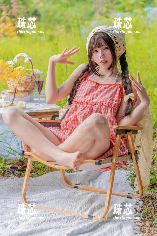 Yiko湿润兔 最新图库抢先看:Yiko湿润兔用体操服演绎了一场“欢乐运动会”