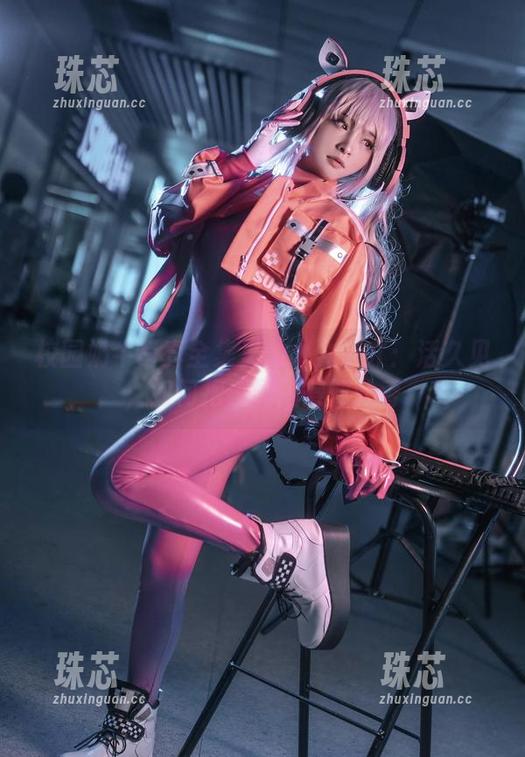 九九八吖 校园奶牛写真全集里的九九八吖:活久见,如何把校园拍得如此香