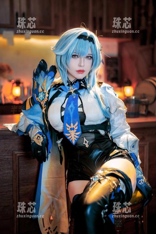 半半子 半半子学姐写真集:最新的‘不做作’时刻!