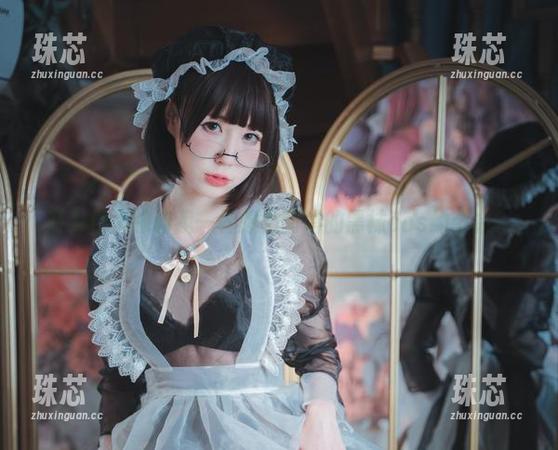 南鸽 有哪位大神和我一样想和南鸽的黑袜cos约个会?