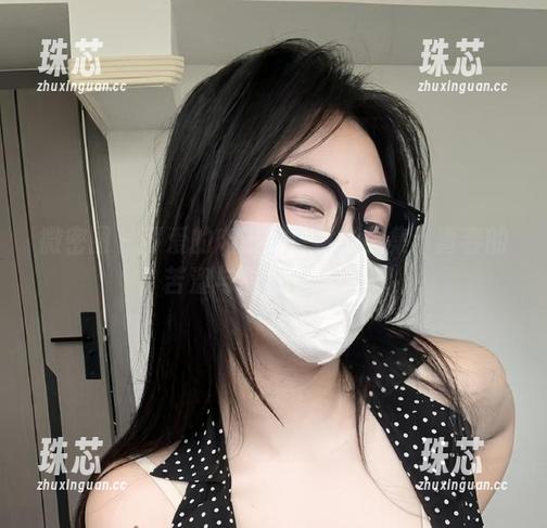微密圈 - 可爱的肉巴的白衬衫图集：青春的苦涩与甜蜜一并分享