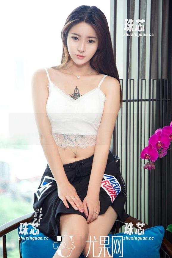尤果网-毛COCO 尤果网 - 毛COCO与她的牛仔裤:图集中藏着不为人知的搭配
