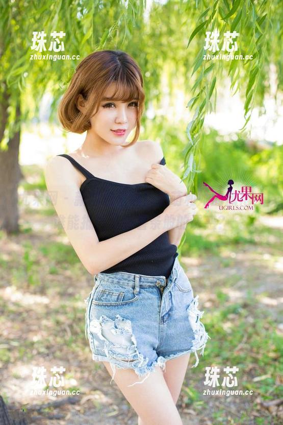 尤果网-萌萌 尤果网 - 新图包来啦!萌萌和她的旗袍,谁能抵挡这股薯条般的诱惑?