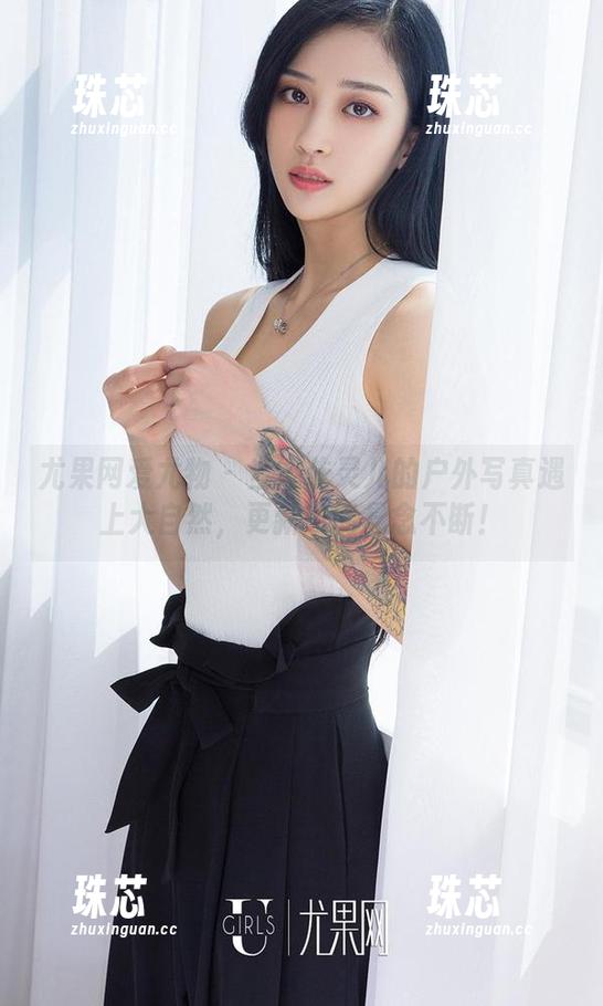 尤果网爱尤物-娜依灵儿 尤果网爱尤物 - 当娜依灵儿的户外写真遇上大自然,更新也能悬念不断!