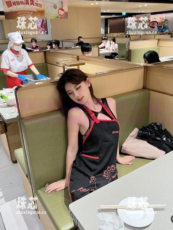 就是阿朱啊 微密圈 - 来吧,就是阿朱啊邀请你:免费享用这只白色蝴蝶原图,没毛病!