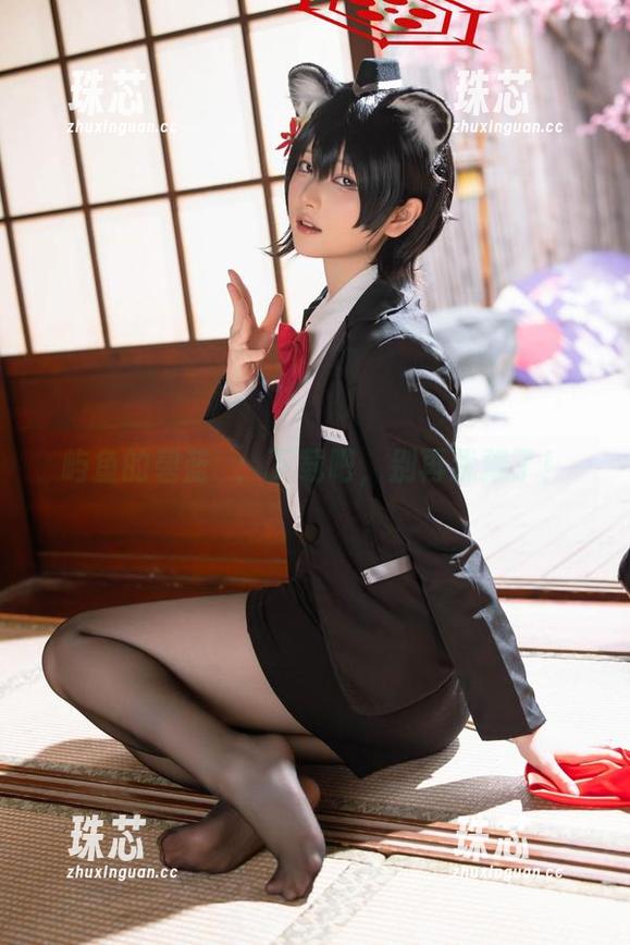 屿鱼 屿鱼的碧蓝㭴:下载吧,别再犹豫了!