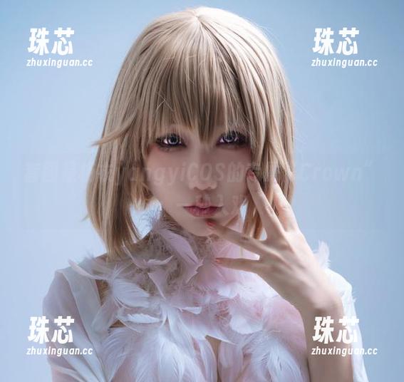 杨衣yangyi 套图是杨衣yangyiCOS的专属“Crown”:一秒入戏