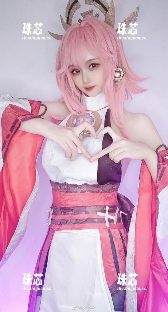汐兔子 来,给自己定制一份汐兔子的魔卡少女写真,重温童年的梦想。