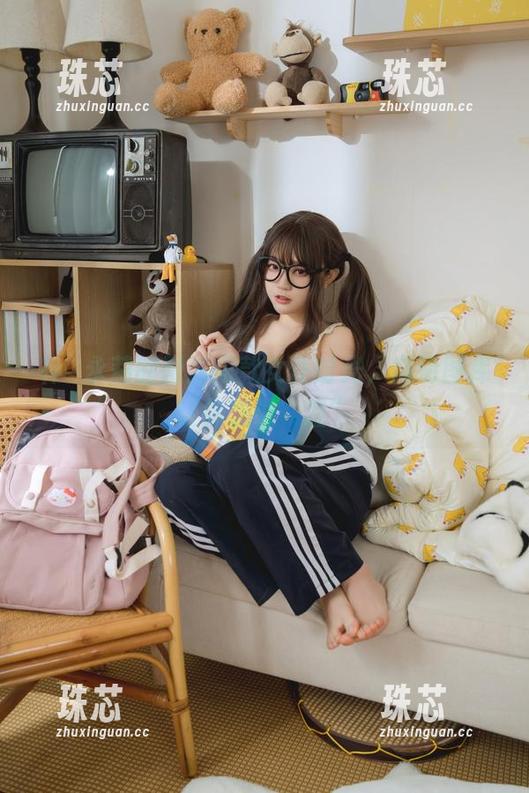 神沢永莉 神沢永莉的厨房短款女仆时光,高清图库让你想说“哇”