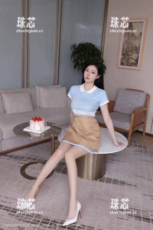 秀人网-周慕汐fairy 秀人网 - 自拍?不,周慕汐fairy演绎无圣光的另一种艺术