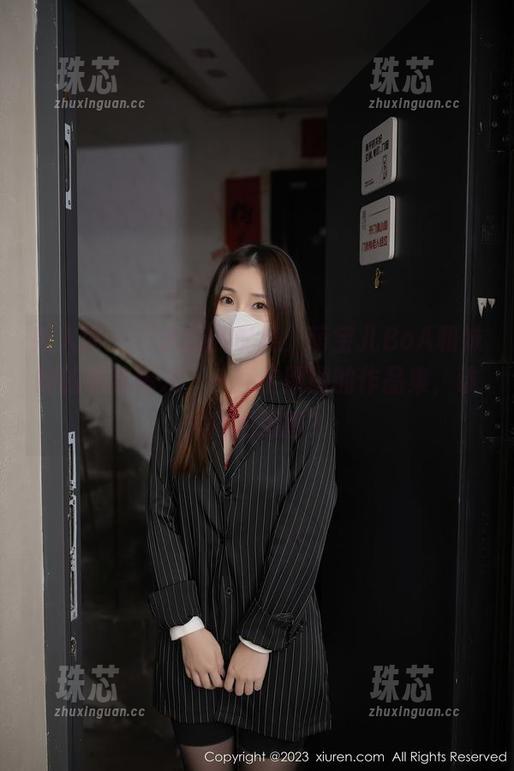 秀人网-萌宝儿BoA 秀人网 - “大厨的配菜:萌宝儿BoA和妹妹的联合爆发”—直击原图的作品集,谁火得更厉害?