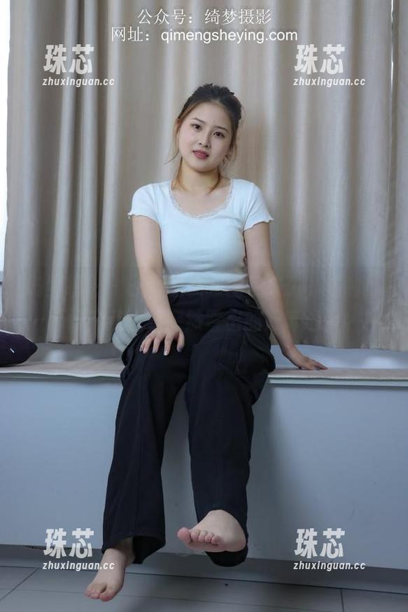 绮梦摄影-子涵 绮梦摄影 - 子涵的女孩图包来了,福利可好?我也是突然冒出的好奇心。
