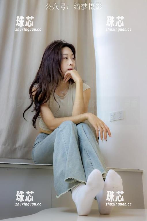 绮梦摄影-小艺 绮梦摄影 - 在线!小艺的秘书图集,里面全是令人捧腹的日常!