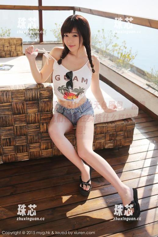 美媛馆-糯美子Mini 美媛馆 - 糯美子Mini的天台图包,精选必看:其实我们都是在纠结什么样的姿势有趣!