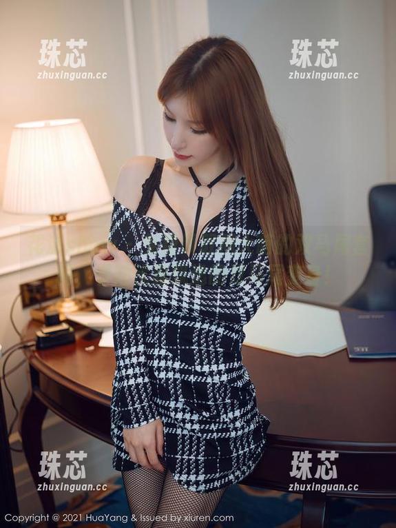花漾show-周大萌 花漾show - 免费领取周大萌的双马尾套图,看她优雅飘逸的双马尾变身!