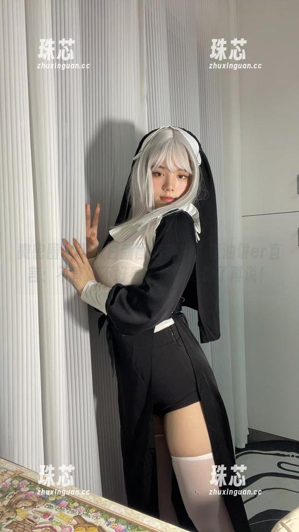 葱油饼er 微密圈 - 黑与白新图包来啦!葱油饼er直言:不管好不好看,反正吃饱了再说!