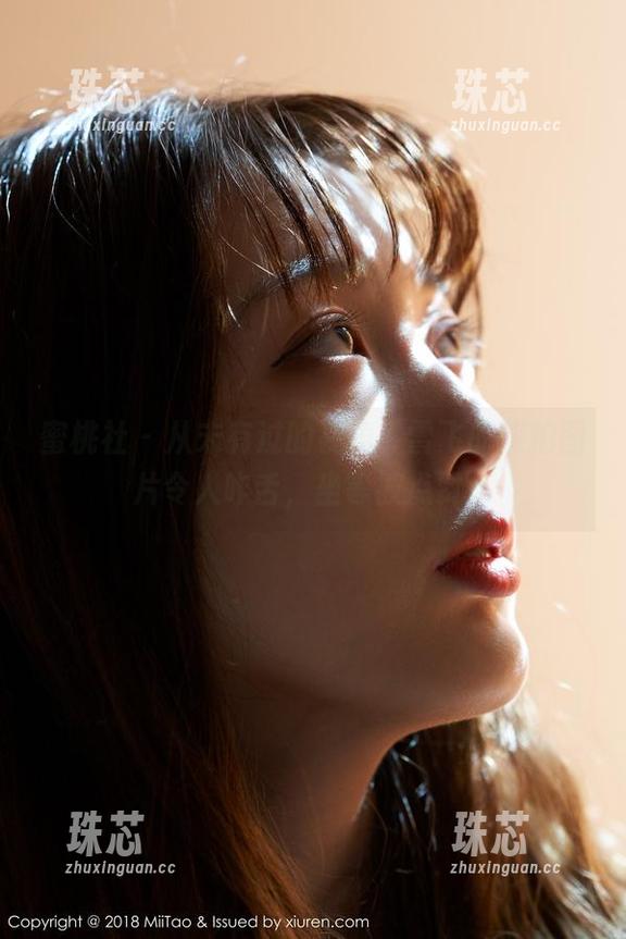 蜜桃社-雪飞 蜜桃社 - 从未有过的视角,雪飞的旅拍图片令人咋舌,坐等被点赞!