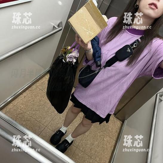闪月半 闪月半展现的岛村卯月:图包集合,给你带来意想不到的‘潮流’感!