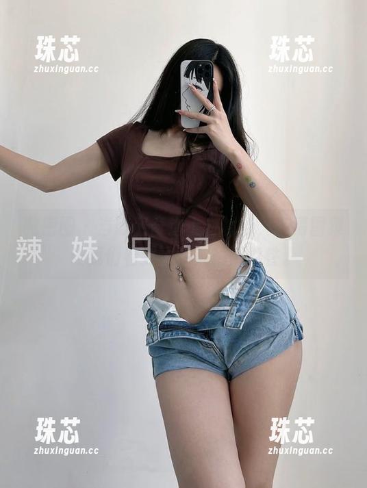 陈佩奇 微密圈 - 当陈佩奇遇上白衬衫,高清图集让我们看到了另一种可能性。