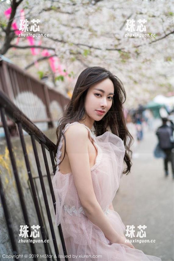 魅妍社-斯戴媛Amy 魅妍社 - 高清写真集—找不到的斯戴媛Amy是玩隐形吗?职业装也能当隐身斗篷!